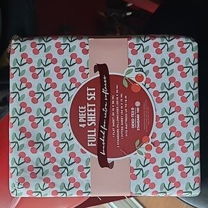 🍒Envogue Full Sheet Set